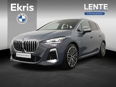 BMW 2-serie Active Tourer - 220i | M Sportpakket | Glazen Panoramadak | Head-Up Display | Comfort Acces | Elektrisch v