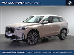 BMW X1 - xDrive25e xLine Automaat / Trekhaak / Sportstoelen / Achteruitrijcamera / Comfort Access /