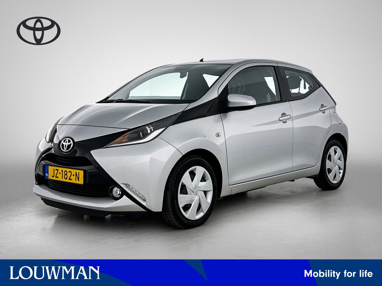 Toyota Aygo - 1.0 VVT-i x-play | Bluetooth | Airco | Achteruitrijcamera | - AutoWereld.nl