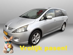 Mitsubishi Grandis - 2.4-16V Intense Automaat | Trekhaak | Dealer onderhouden