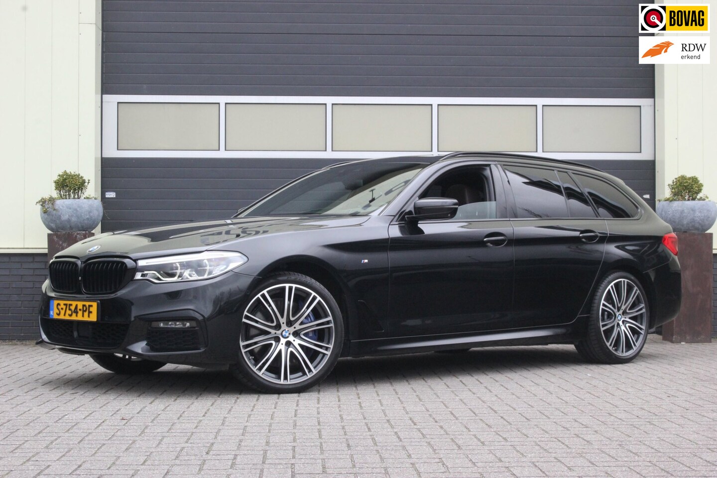 BMW 5-serie Touring - 540i xDrive High Executive M Sport | Full Options | - AutoWereld.nl