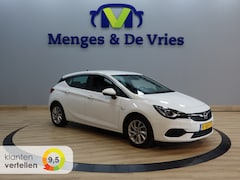 Opel Astra - 1.2 Elegance Airco ECC | Trekhaak | Camera | Apple Carplay | Keyless | Cruise Control | Na