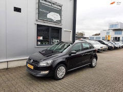 Volkswagen Polo - 1.4-16V Comfortline clima navi