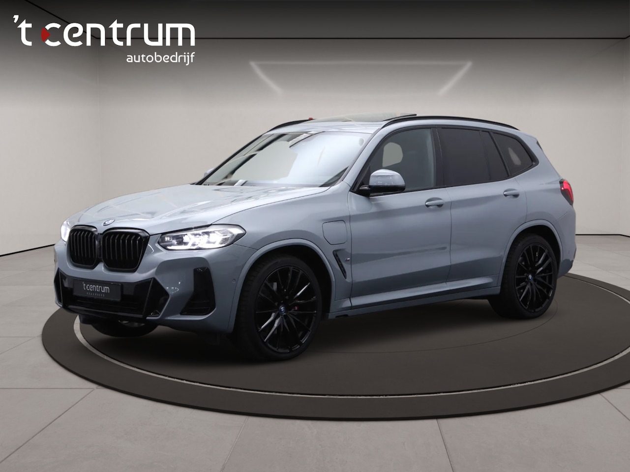 BMW X3 - xDrive30e 293 High Executive PHEV, Panoramadak, 360 Camera, Leder, Memory - AutoWereld.nl