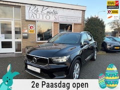 Volvo XC40 - 1.5 T2 Momentum Business Leder/ Panoramadak / Camera