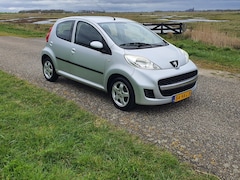Peugeot 107 - 1.0-12V Urban Move 5 deurs