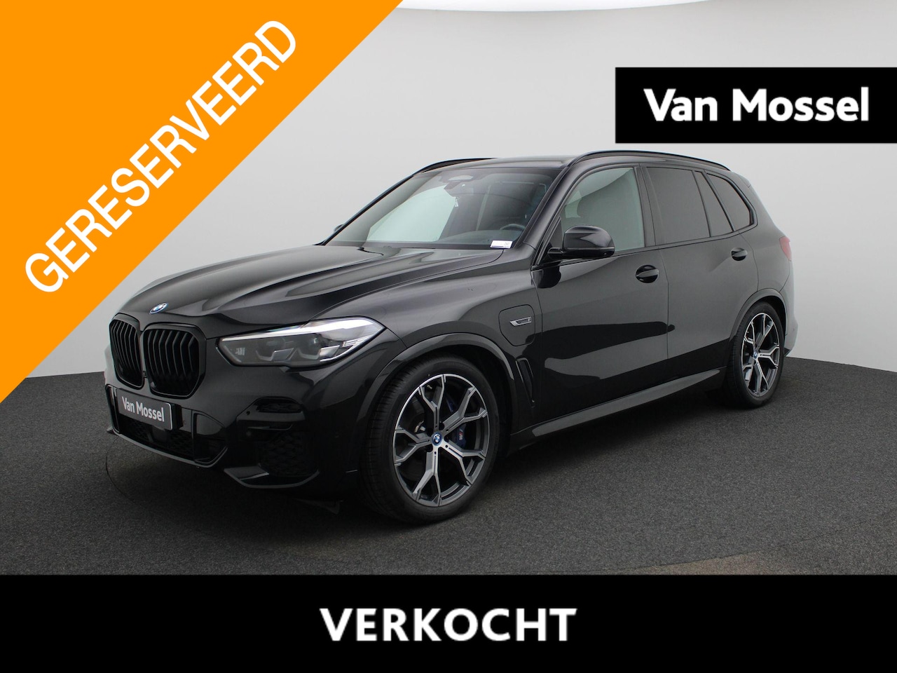 BMW X5 - xDrive45e High Executive | M-SPORT | LUCHTVERING | TREKHAAK | PANO-SCHUIFDAK | HEAD-UP | Z - AutoWereld.nl