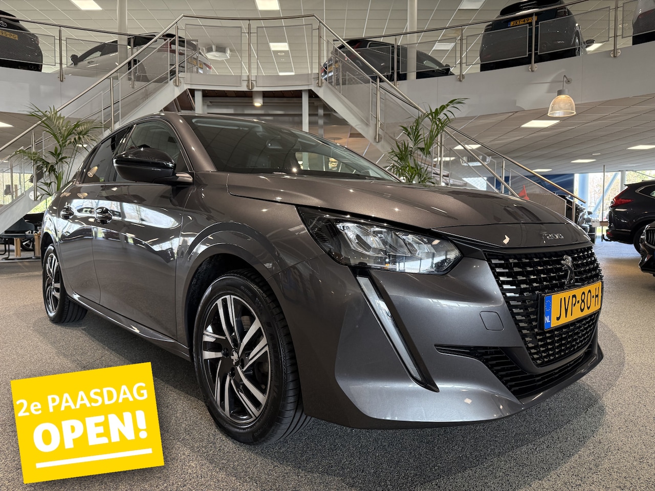 Peugeot 208 - 1.2 100pk Allure Pack EAT8, Camera, DAB+, Navi, Clima, Cruise - AutoWereld.nl