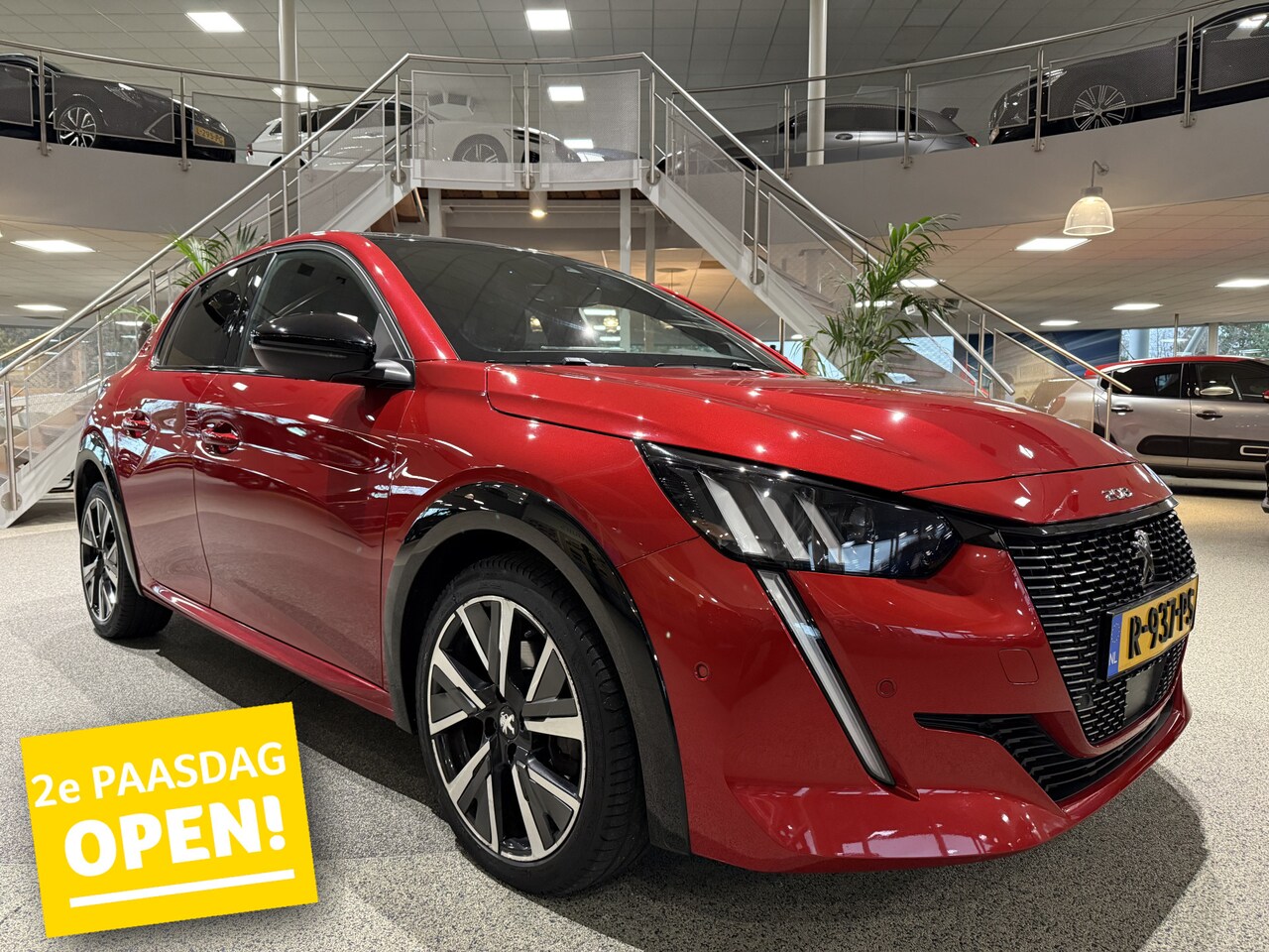 Peugeot 208 - 1.2 130pk GT-Line EAT8, Camera, Sfeerverlichting, Stoelverwarming - AutoWereld.nl