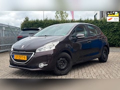 Peugeot 208 - 1.2 VTi Envy, Navi, Nap, Apk, Airco, Pdc, LEES TEKST