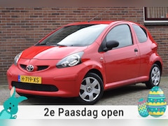 Toyota Aygo - 1.0-12V '07 Inruiler zo mee