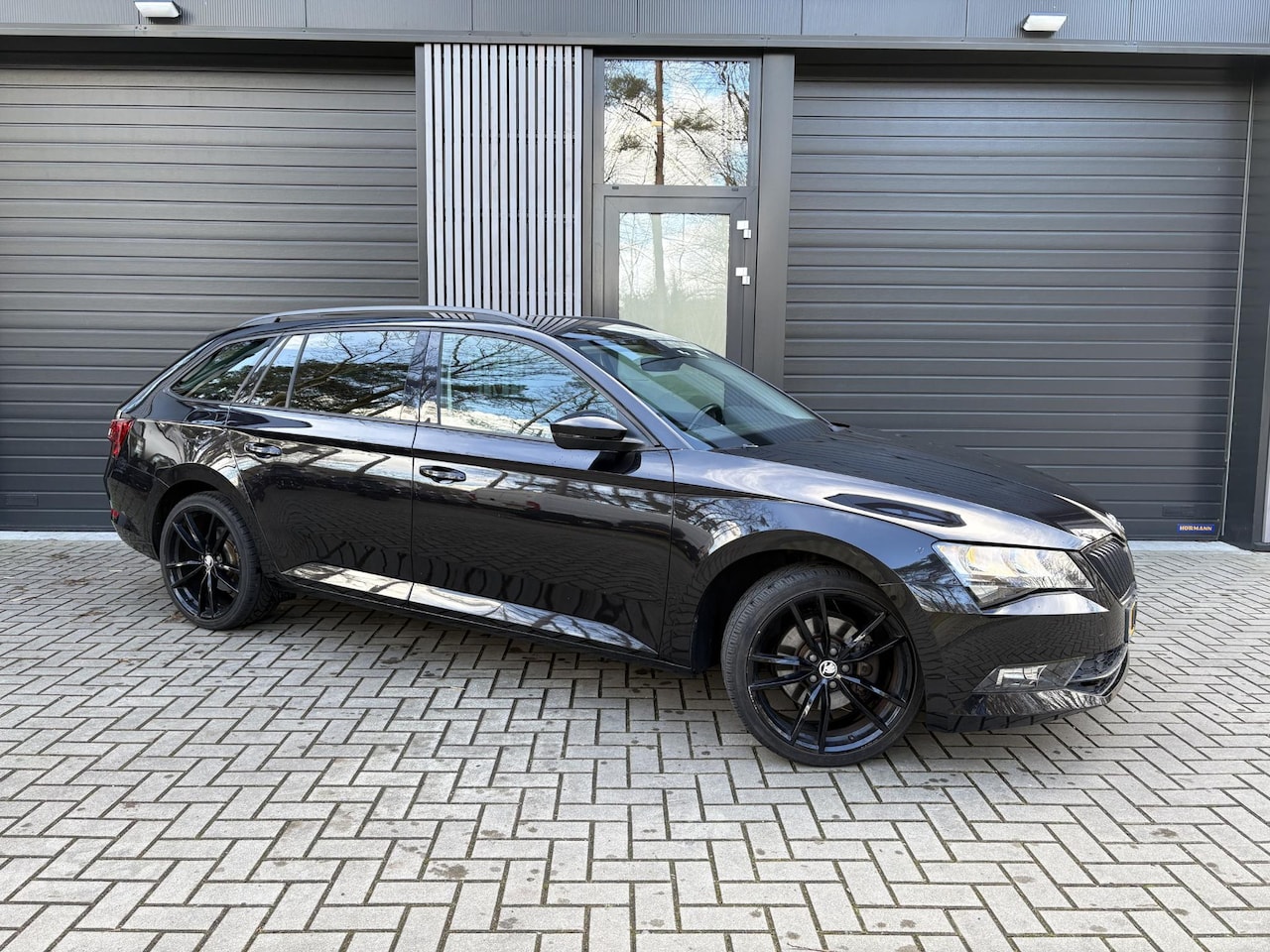 Skoda Superb Combi - 1.4 TSI Active Business 1.4 TSI Active Business - AutoWereld.nl