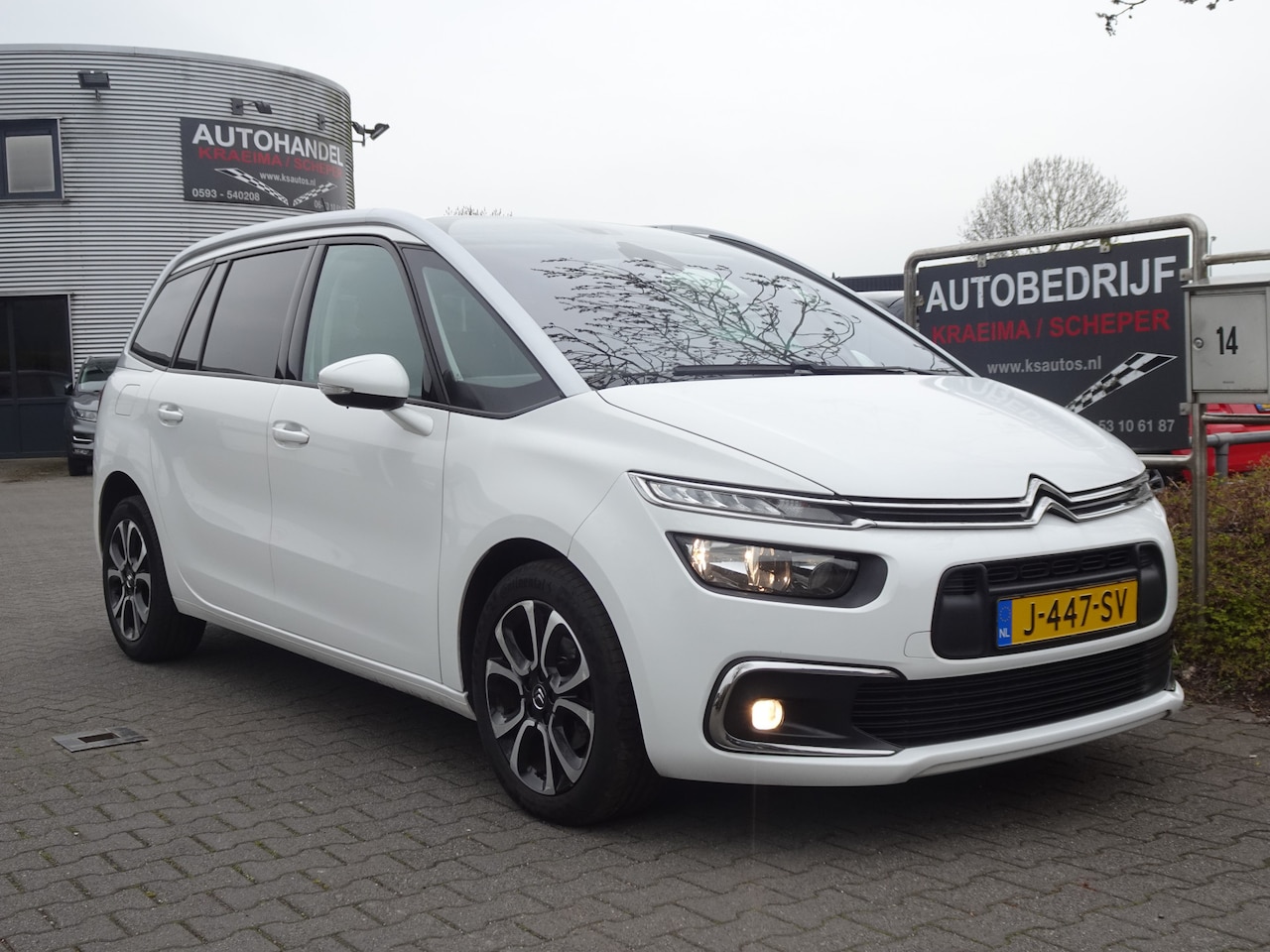 Citroën Grand C4 SpaceTourer - 1.2 131PK 7-Pers. Business Autom. - AutoWereld.nl