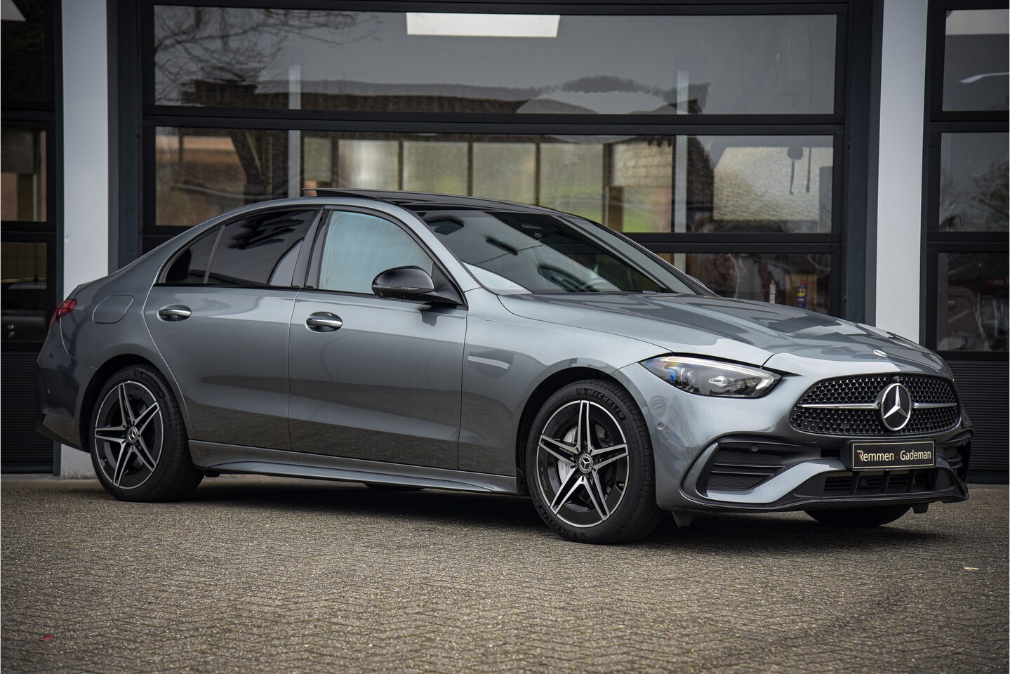 Mercedes-Benz C-klasse - 300 e AMG Line 300 e AMG Line - AutoWereld.nl