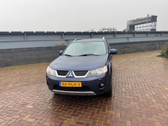 Mitsubishi Outlander - 2.4 Instyle