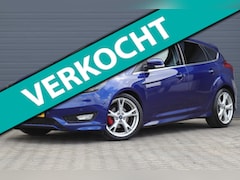 Ford Focus - 1.0 Titanium ST-LINE NAVI / PARKEERHULP / PDC