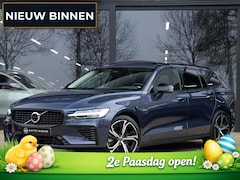 Volvo V60 - T8 AWD Ultra Dark Bowers & Wilkins Massage 360 Cam Pano
