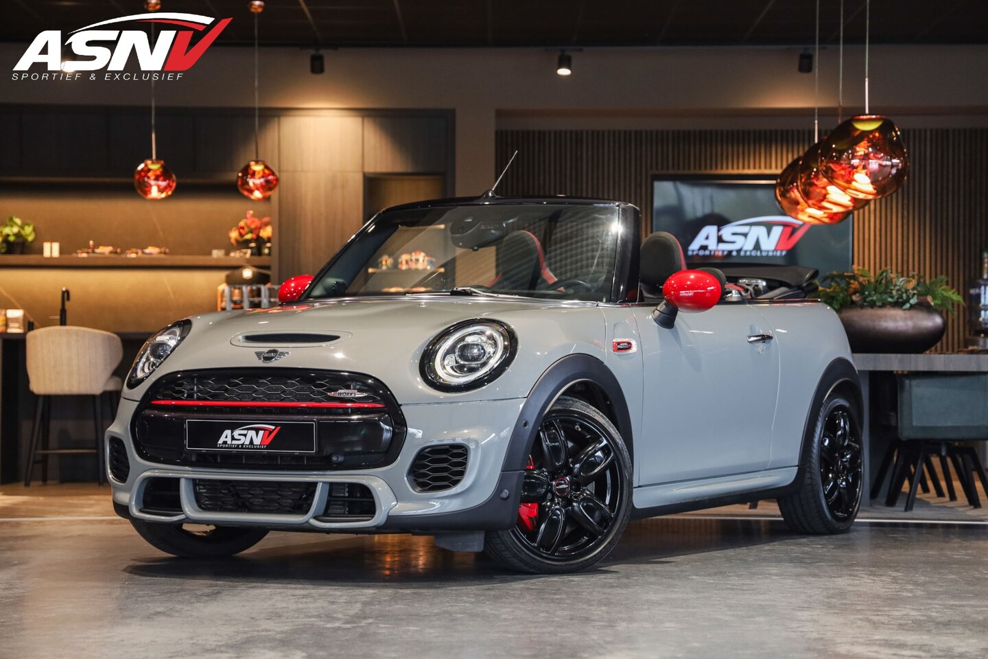 MINI Cabrio - 2.0 John Cooper Works Chili 2.0 John Cooper Works Chili, 231 PK, JCW/Sport/Seats, Head/Up, Adapt.Cruise/Control, DAB, - AutoWereld.nl