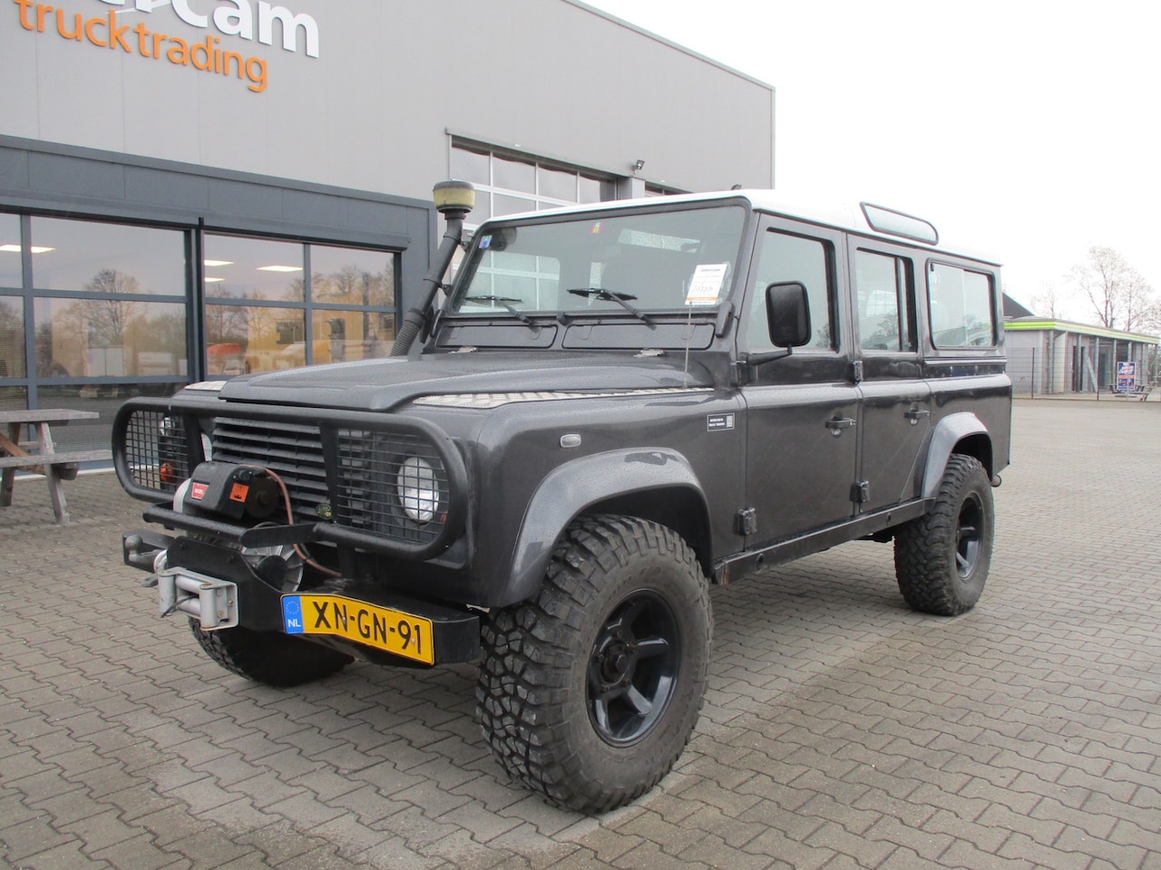 Land Rover Defender 110 - 2.5 Td5 County | LIER | - AutoWereld.nl