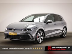 Volkswagen Golf - 1.4 eHybrid GTE SOH 92% | WINTER PACK | PANORAMADAK | HEAD UP | STUURVERWARMING | PARK ASS