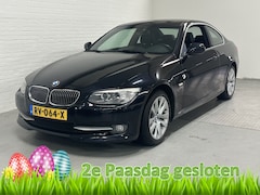 BMW 3-serie Coupé - 330xi High Executive LEER /CRUISE / CLIMA / NAVI Loopt en schakelt goed