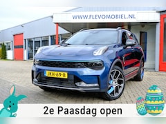 Lynk & Co 01 - Hybrid 1.5 Aut. Zwarte hemel|Trekhaak|360 Camera|Pano|Navi|Adapt.Cruise|Apple CarPlay