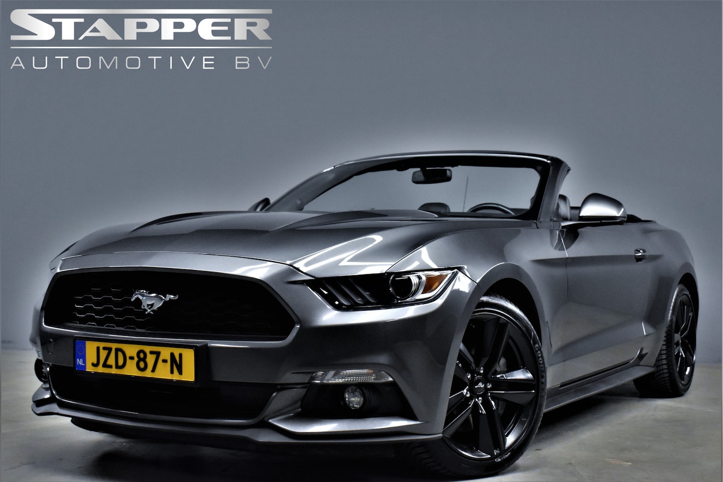 Ford Mustang Convertible - 2.3 EcoBoost 317pk Automaat EU Geleverd! Carplay/Camera/Led/Leer/Climate/Cruise/Stoelverw. - AutoWereld.nl