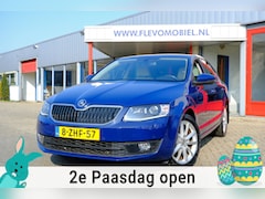 Skoda Octavia - 1.4 TSI Greentech Elegance Businessline Aut. Navi|Leder-Alcantara|Clima|Stoelverw|Xenon