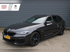 BMW 5-serie Touring - 530e xDrive Business Edition Plus Comfortstoelen Panoramadak Elek-Trekhaak Adap-Cruise