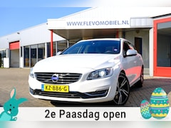 Volvo V60 - 2.4 D6 Twin Engine R-Design Aut. Leder|Pano|Clima|Navi|LMV|Harman/Kardon