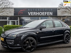 Ford Focus - 1.6-16V Futura - AUTOMAAT - AIRCO - CRUISE CONTROL - 5 DEURS - ORG NL - NAP