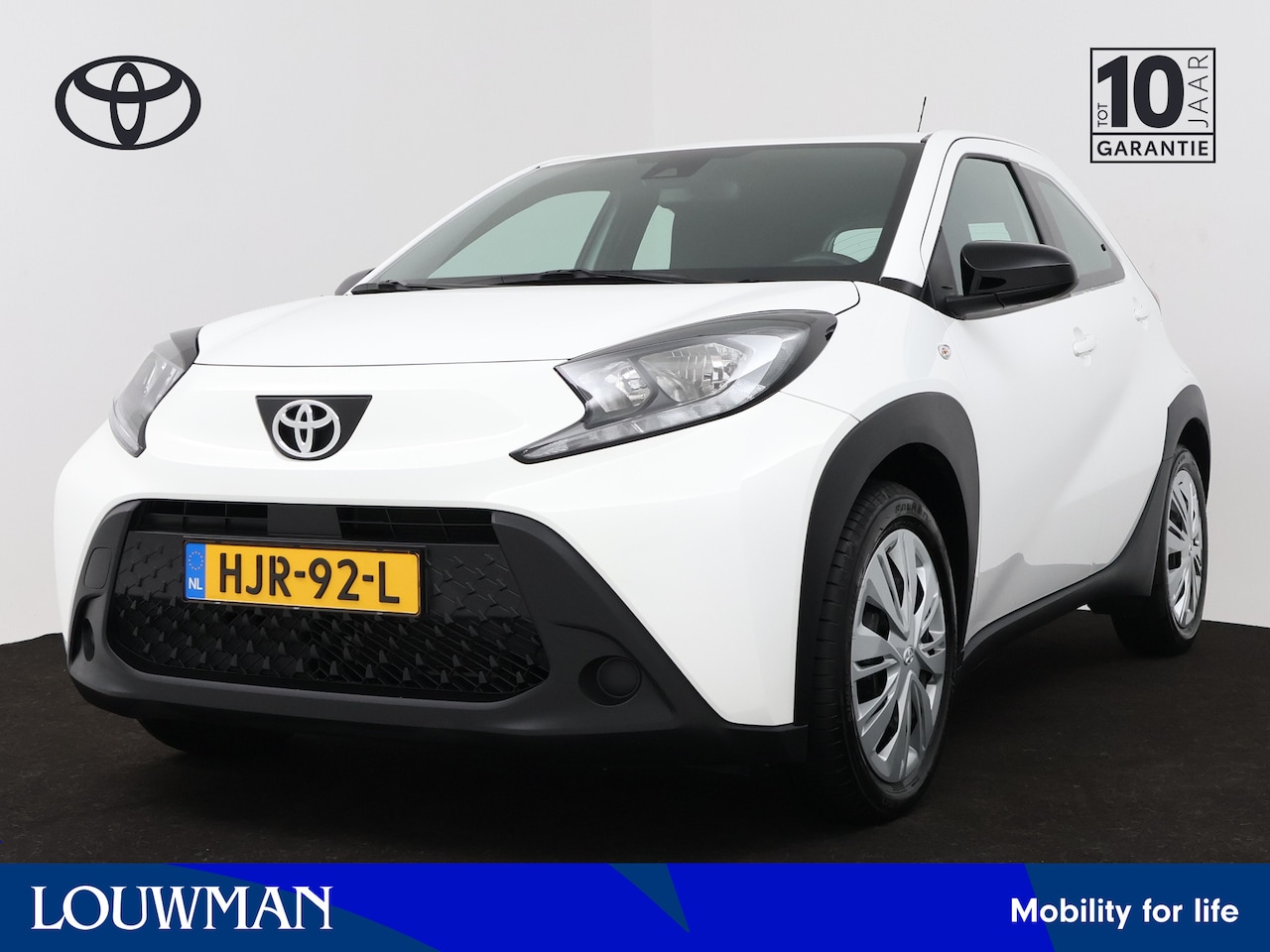 Toyota Aygo X - 1.0 VVT-i MT Play | Apple CarPlay / Android Auto (Navigatie) | Fietsdragerbeugel | - AutoWereld.nl