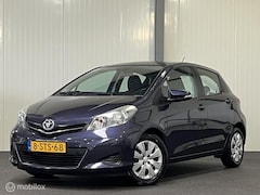 Toyota Yaris - 1.3 VVT-i Aspiration [ NAP Dealer oh camera cruise ]