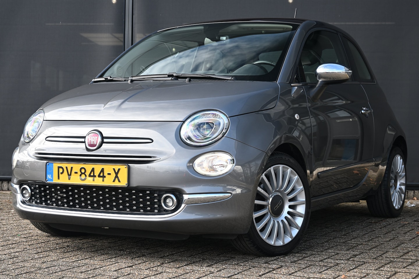 Fiat 500 - 0.9 TwinAir Turbo Lounge Automaat | Dealeronderhouden! | Panoramadak | Navigatie | Climate - AutoWereld.nl