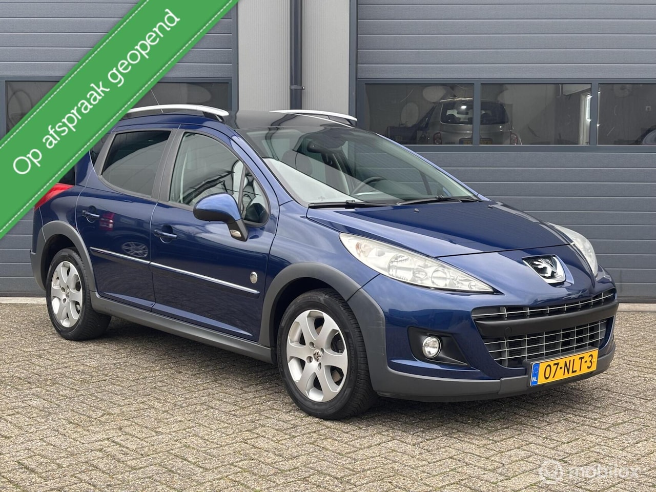 Peugeot 207 SW Outdoor - 1.6 VTi uitvoering/ NWE APK - AutoWereld.nl