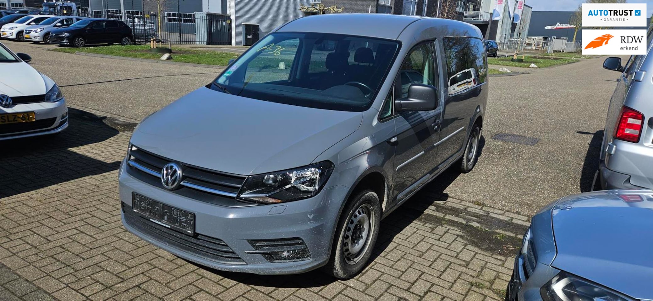Volkswagen Caddy Maxi - 1.0 TSI Airco Cruise PDC Trekhaak Bleutooth - AutoWereld.nl