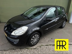 Renault Clio - 1.2 - 16V Collection