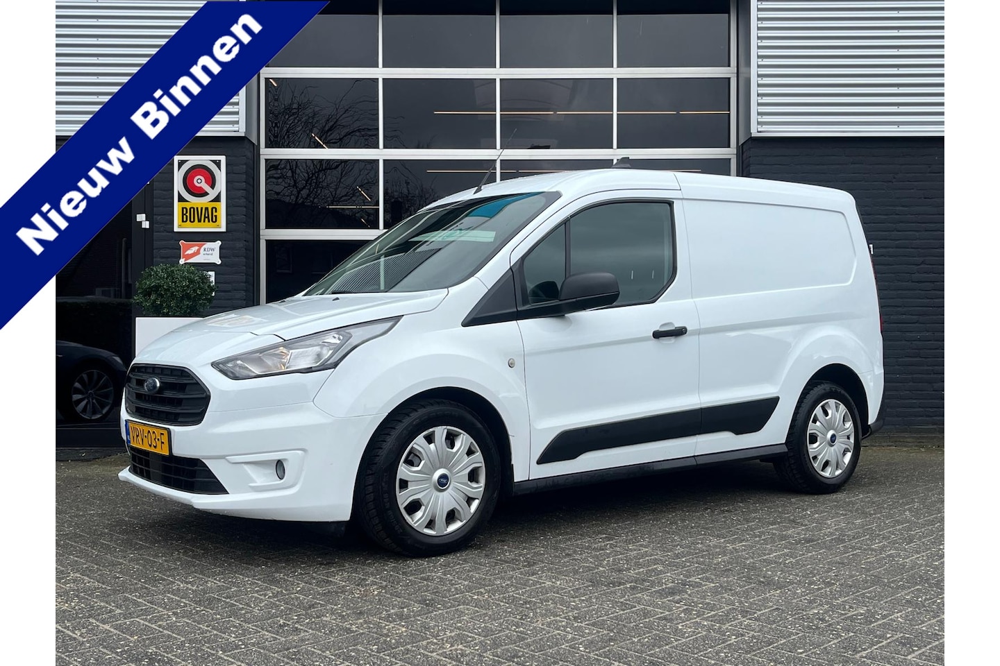 Ford Transit Connect - 1.5 EcoBlue L1 Trend, Airco, Bluetooth, Radio, Trekhaak, Schuifdeur, NAP - AutoWereld.nl