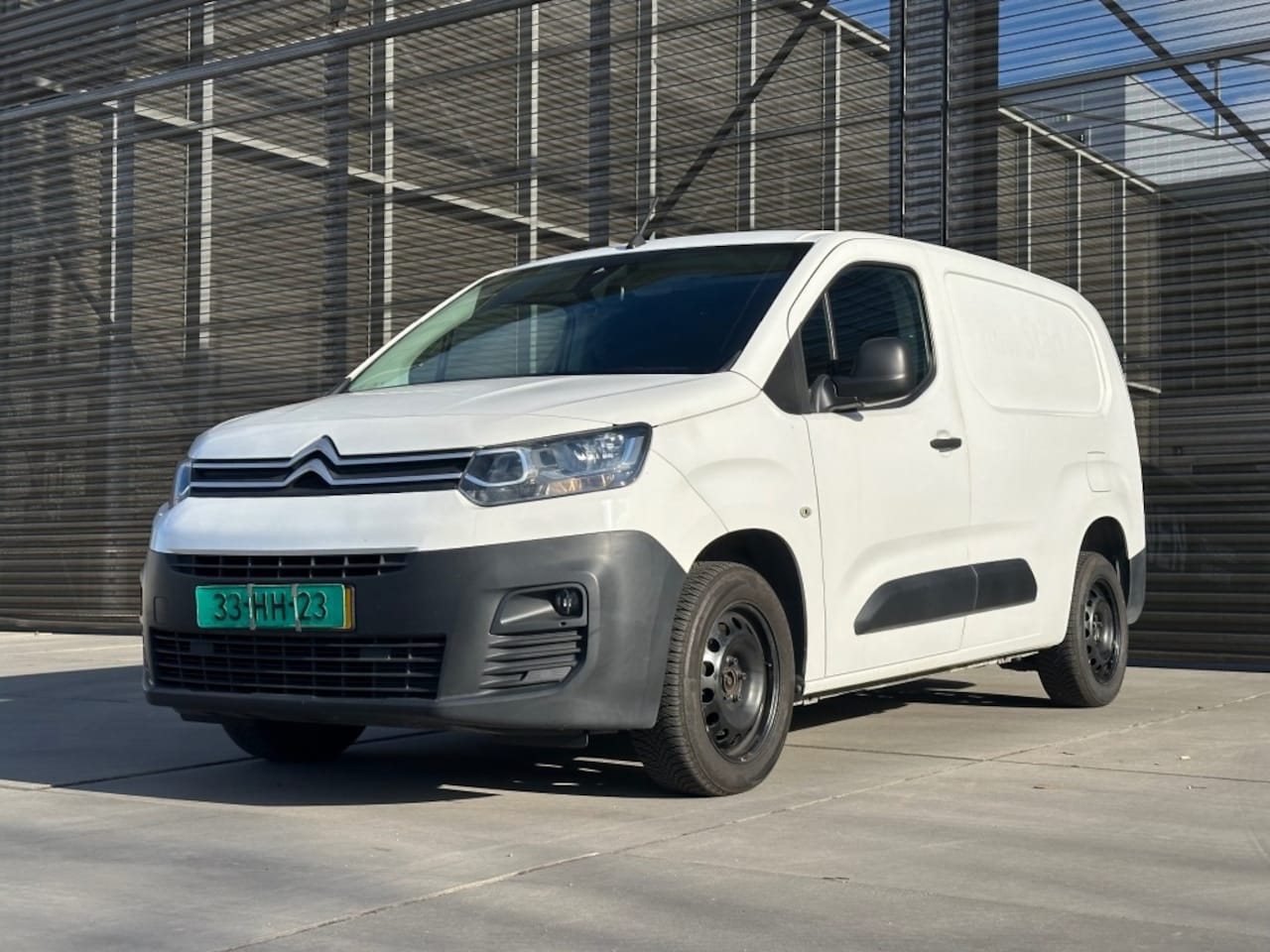 Citroën Berlingo - 1.2 PureTech Club XL AUTOMAAT !! GEEN MILIEUZONES !! - AutoWereld.nl