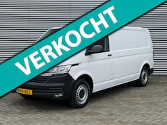 Volkswagen Transporter - 2.0 TDI L2H1 150pk Airco/ Navi/ Cruise/ PDC/ Trekhaak/