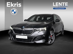 BMW 5-serie Touring - 530e xDrive | M Sportpakket Pro | Innovation Pack | Stoelventilatie | Stuurwielrand verwar