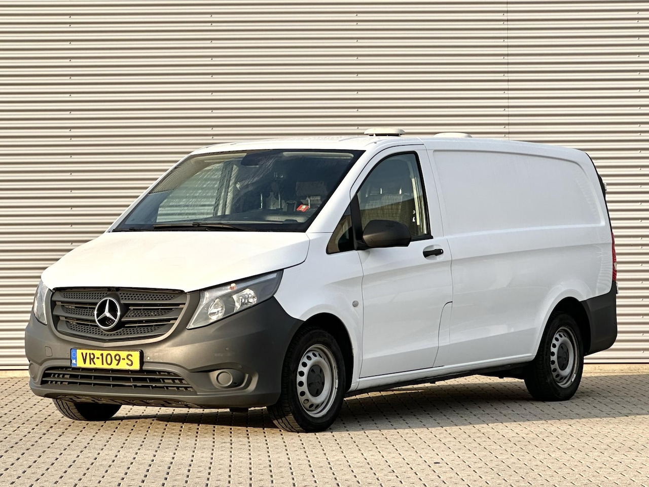 Mercedes-Benz Vito - 114 CDI Lang Automaat koeling/ventil in laadruimte - AutoWereld.nl