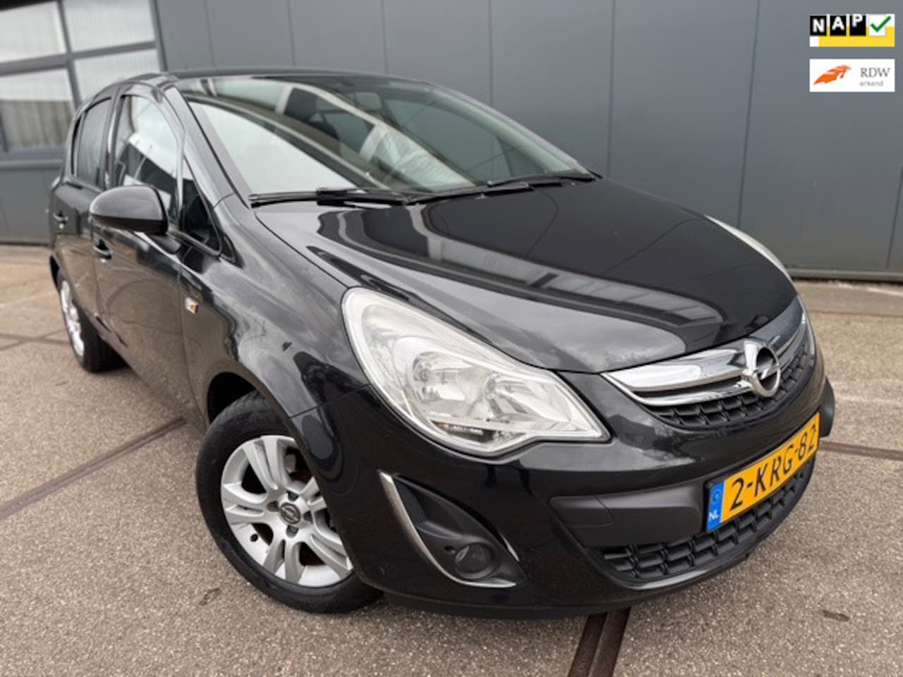 Opel Corsa - 1.2-16V Berlin | NAP | APK | CRUISE | AIRCO | - AutoWereld.nl