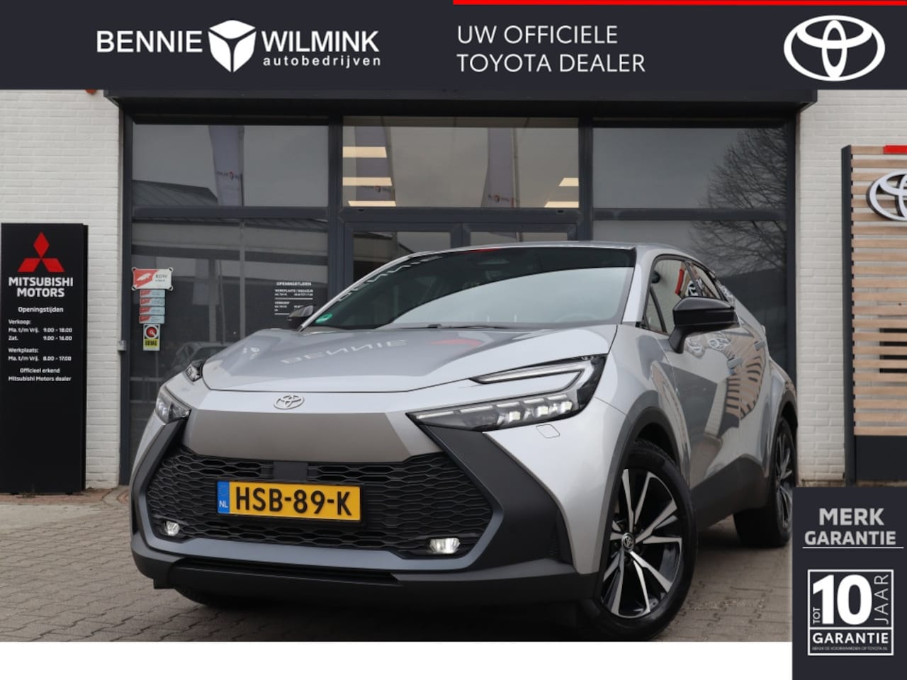Toyota C-HR - 1.8 Hybrid 140 Dynamic Bi-Tone Trekhaak/AllSeasons/Dodehoek/Stuu - AutoWereld.nl