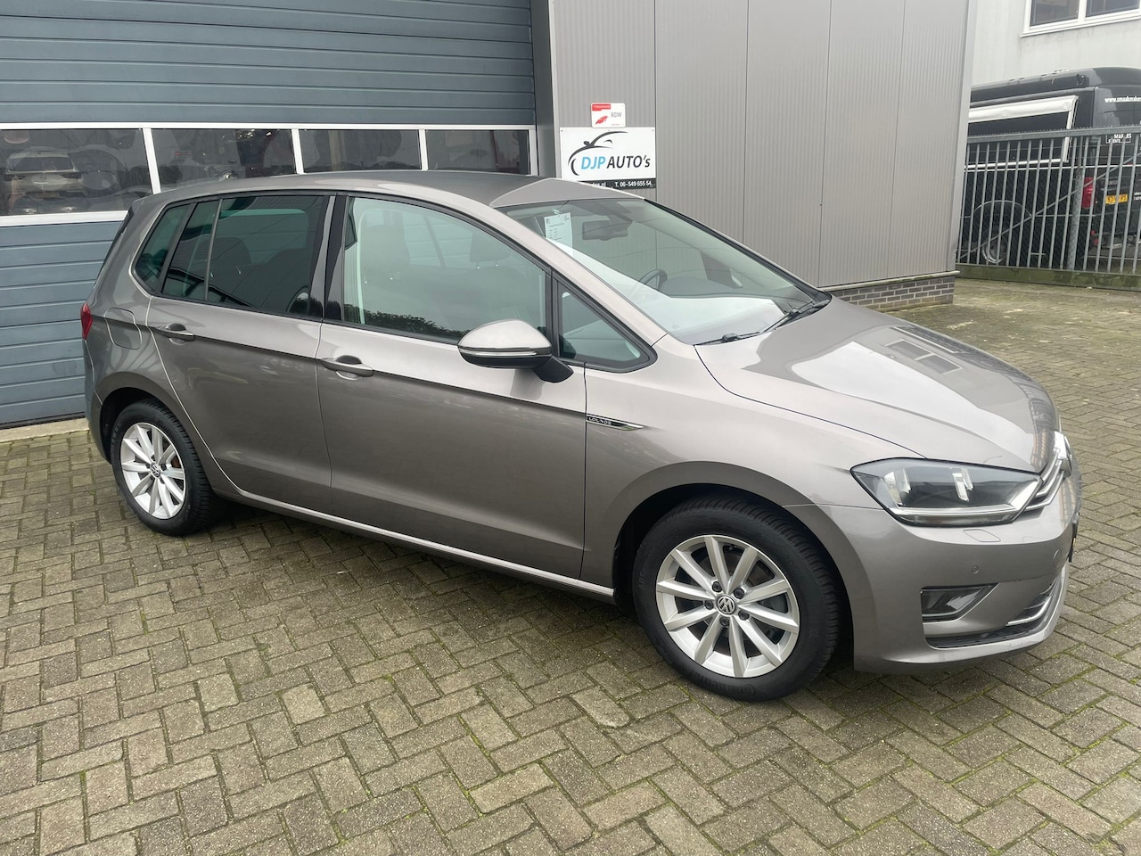 Volkswagen Golf Sportsvan - 1.2 TSI Highline - AutoWereld.nl