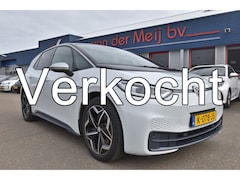 Volkswagen ID.3 - First Plus 58 kWh , ST +STUUR VERW , CLIMATR , A UITRIJ CAM , NAVI ,