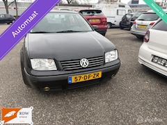 Volkswagen Golf - 1.6|AUTOMAAT|AIRCO|NETJES|ELE RAME