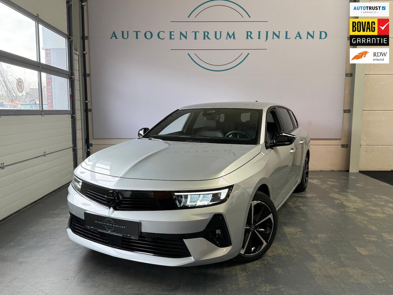 Opel Astra Sports Tourer - 1.2 Turbo GS Automaat, 360 Camera, Stoel/Stuurverwarming - AutoWereld.nl