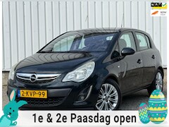 Opel Corsa - 1.4-16V Cosmo StoelVerwarming, StuurVerwarming, Climate, Navi, Cruise, PDC, N.A.PApk tot 3