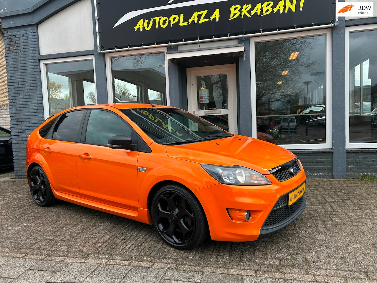 Ford Focus - 2.5 ST / CLIMAT / XENON / NAVI - AutoWereld.nl